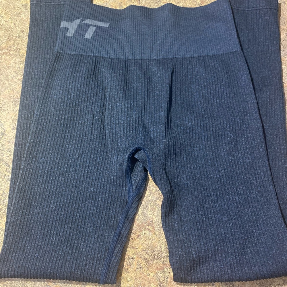 ECHT Ribbed Navy Blue Leggings